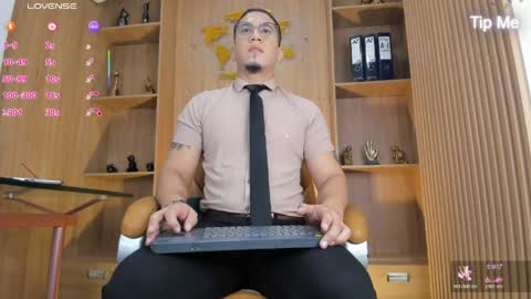 Snapshot of joshmiller___ chatting on May 30, 2026, 11:40 am joshmiller___ online show from May 30, 2026, 11:40 am