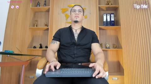 Snapshot of joshmiller___ chatting on June 1, 2026, 7:26 pm joshmiller___ online show from June 1, 2026, 7:26 pm