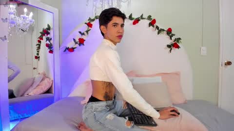 Snapshot of joshua_sanz chatting on October 4, 2025, 3:48 am Joshua Sanz online show from October 4, 2025, 3:48 am