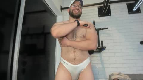 Snapshot of joshualyon chatting on February 14, 2025, 7:33 pm Joshua The Lion online show from February 14, 2025, 7:33 pm