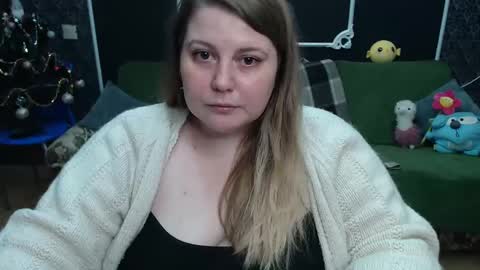 Snapshot of josiesun771 chatting on January 18, 2025, 11:00 am josiesun771 online show from January 18, 2025, 11:00 am