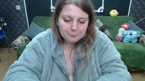 Snapshot of josiesun771 chatting on February 15, 2025, 7:38 am josiesun771 online show from February 15, 2025, 7:38 am