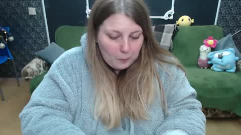 Snapshot of josiesun771 chatting on February 16, 2025, 5:04 pm josiesun771 online show from February 16, 2025, 5:04 pm