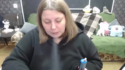 Snapshot of josiesun771 chatting on October 18, 2025, 7:20 am josiesun771 online show from October 18, 2025, 7:20 am