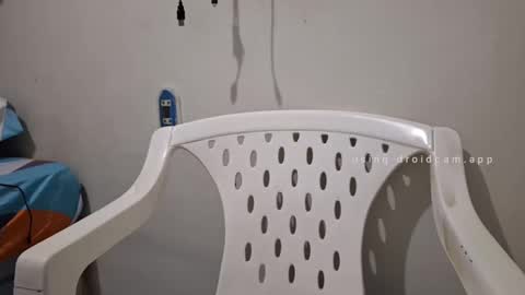 Snapshot of josq121 chatting on December 6, 2024, 2:35 am josq121 online show from December 6, 2024, 2:35 am