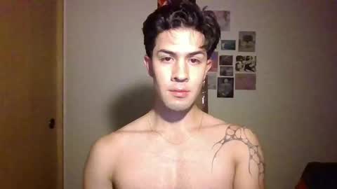 jotarojas1 online show from January 8, 2025, 6:31 am