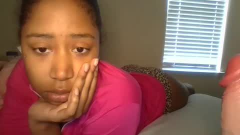 Snapshot of jottijade chatting on December 4, 2025, 1:53 pm jottijade online show from December 4, 2025, 1:53 pm