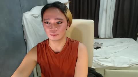 Snapshot of jovehxx chatting on June 20, 2026, 10:40 am jovehxx online show from June 20, 2026, 10:40 am