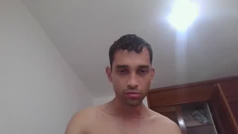 Snapshot of jovenvergonguapo09 chatting on December 2, 2025, 12:54 pm Van Helsing online show from December 2, 2025, 12:54 pm