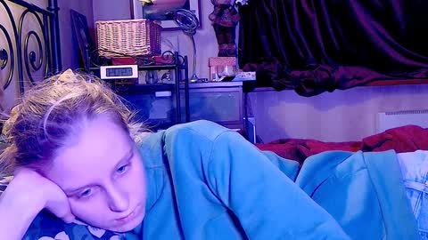 Snapshot of joy_keys chatting on January 27, 2025, 5:58 pm joy_keys online show from January 27, 2025, 5:58 pm