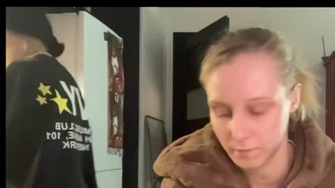 Snapshot of joy_keys chatting on March 3, 2025, 4:46 pm joy_keys online show from March 3, 2025, 4:46 pm