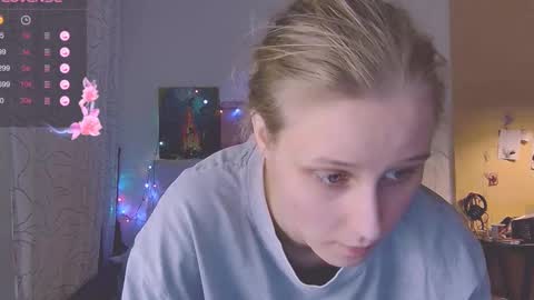 Snapshot of joy_keys chatting on March 7, 2025, 8:33 pm joy_keys online show from March 7, 2025, 8:33 pm