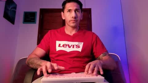  JOYLOPEZFIT online show from February 20, 2026, 12:05 pm