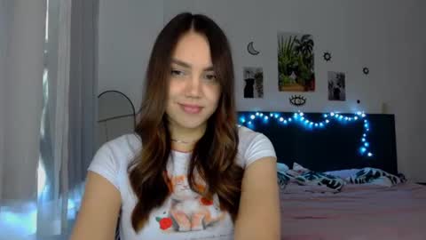 Snapshot of joyandlove chatting on July 6, 2026, 6:43 pm Ti online show from July 6, 2026, 6:43 pm