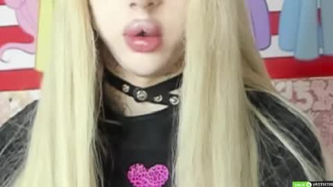 Snapshot of joybarker chatting on March 24, 2026, 1:27 pm Joy Barker online show from March 24, 2026, 1:27 pm