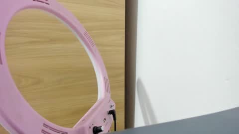 Tell me Kathe  online show from March 3, 2025, 2:04 pm