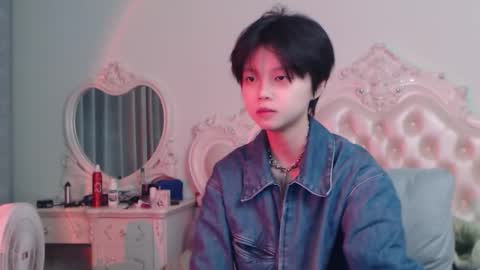 joycekay online show from December 15, 2025, 7:07 pm