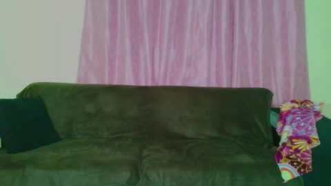    online show from December 17, 2025, 4:18 am