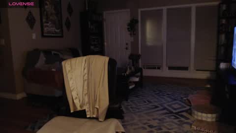 Snapshot of joyspareoh chatting on September 11, 2025, 6:35 am Joy Sparrow online show from September 11, 2025, 6:35 am