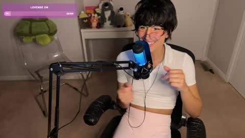 Jackie Joy online show from December 3, 2024, 11:35 pm