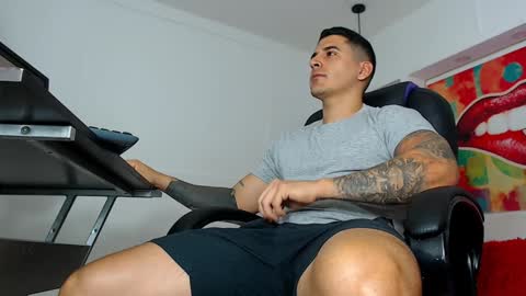 eduardo online show from December 7, 2024, 3:08 pm