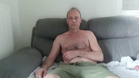 Snapshot of jpf421 chatting on June 19, 2026, 4:33 pm exhib248 online show from June 19, 2026, 4:33 pm