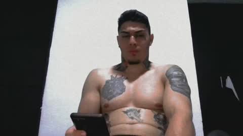 Snapshot of jq401055 chatting on December 8, 2024, 1:24 am Jaxxx67 online show from December 8, 2024, 1:24 am