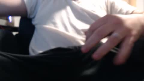 Snapshot of jromes42 chatting on September 23, 2025, 1:47 pm jromes42 online show from September 23, 2025, 1:47 pm