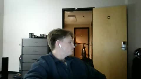 Snapshot of js66758 chatting on December 4, 2025, 6:34 am jssssss online show from December 4, 2025, 6:34 am