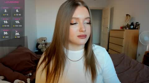 Julia and Julia online show from February 19, 2025, 2:34 pm