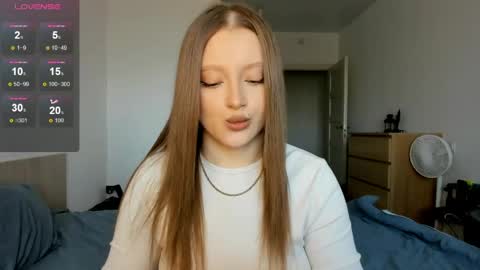 Snapshot of ju_lii chatting on April 21, 2026, 7:58 am Julia and Julia online show from April 21, 2026, 7:58 am
