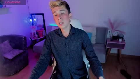 Juandii online show from February 4, 2026, 8:36 pm