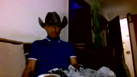 Snapshot of juan72701 chatting on July 28, 2026, 2:40 am juan72701 online show from July 28, 2026, 2:40 am