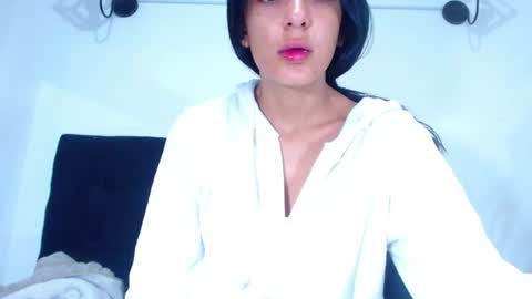 Snapshot of juan_and_luciana chatting on June 18, 2026, 11:58 am online show from June 18, 2026, 11:58 am