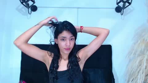 Snapshot of juan_and_luciana chatting on June 30, 2026, 11:44 am online show from June 30, 2026, 11:44 am