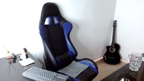 Snapshot of juan_da01 chatting on January 19, 2025, 6:20 am JuanDa online show from January 19, 2025, 6:20 am