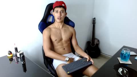 Snapshot of juan_da01 chatting on February 5, 2025, 3:13 am JuanDa online show from February 5, 2025, 3:13 am