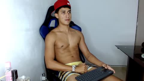 Snapshot of juan_da01 chatting on February 9, 2025, 12:17 am JuanDa online show from February 9, 2025, 12:17 am