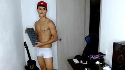 Snapshot of juan_da01 chatting on February 11, 2025, 7:23 am JuanDa online show from February 11, 2025, 7:23 am