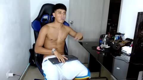 Snapshot of juan_da01 chatting on February 22, 2025, 7:01 am JuanDa online show from February 22, 2025, 7:01 am