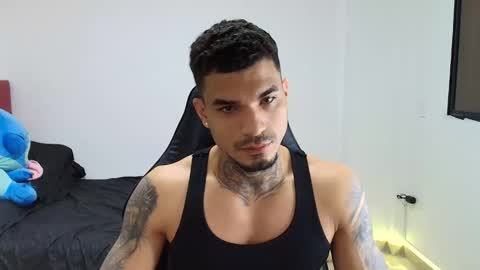 Snapshot of juan_gomez_1 chatting on December 5, 2025, 12:30 am juan_gomez_1 online show from December 5, 2025, 12:30 am