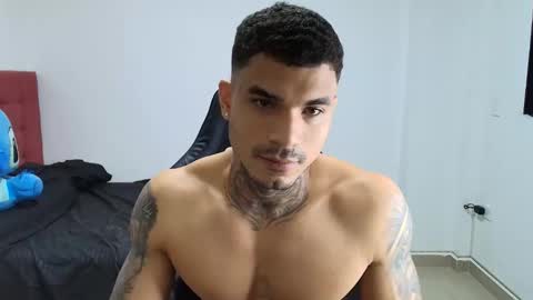 Snapshot of juan_gomez_1 chatting on December 19, 2025, 8:21 am juan_gomez_1 online show from December 19, 2025, 8:21 am