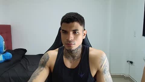 Snapshot of juan_gomez_1 chatting on December 23, 2025, 12:19 am juan_gomez_1 online show from December 23, 2025, 12:19 am