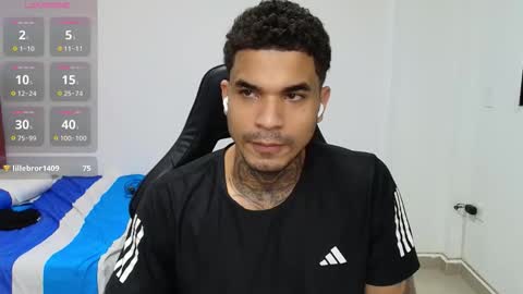 Snapshot of juan_gomez_1 chatting on February 19, 2026, 11:23 pm juan_gomez_1 online show from February 19, 2026, 11:23 pm