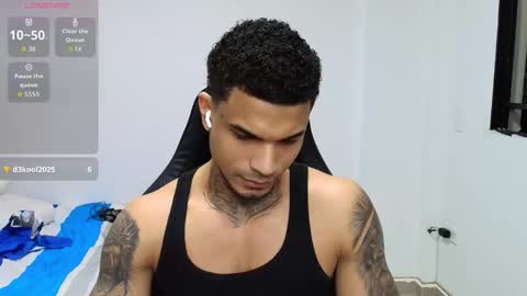 Snapshot of juan_gomez_1 chatting on February 25, 2026, 11:36 pm juan_gomez_1 online show from February 25, 2026, 11:36 pm