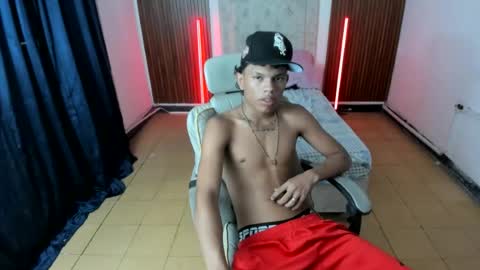 Snapshot of juan_mhata chatting on July 8, 2026, 1:32 am Juan Mhata online show from July 8, 2026, 1:32 am