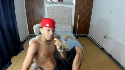 Snapshot of juan_mhata chatting on July 30, 2026, 1:04 am Juan Mhata online show from July 30, 2026, 1:04 am