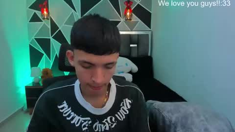 Snapshot of juan_nd_steven chatting on June 3, 2026, 10:26 pm JuanSteven online show from June 3, 2026, 10:26 pm