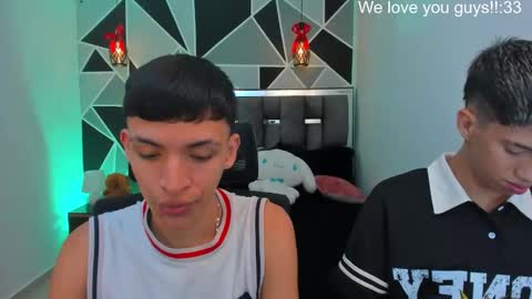 Snapshot of juan_nd_steven chatting on June 4, 2026, 10:38 pm JuanSteven online show from June 4, 2026, 10:38 pm