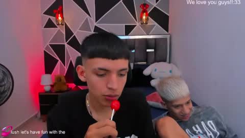 Snapshot of juan_nd_steven chatting on June 13, 2026, 10:51 pm JuanSteven online show from June 13, 2026, 10:51 pm